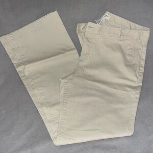 Women’s light khaki pants